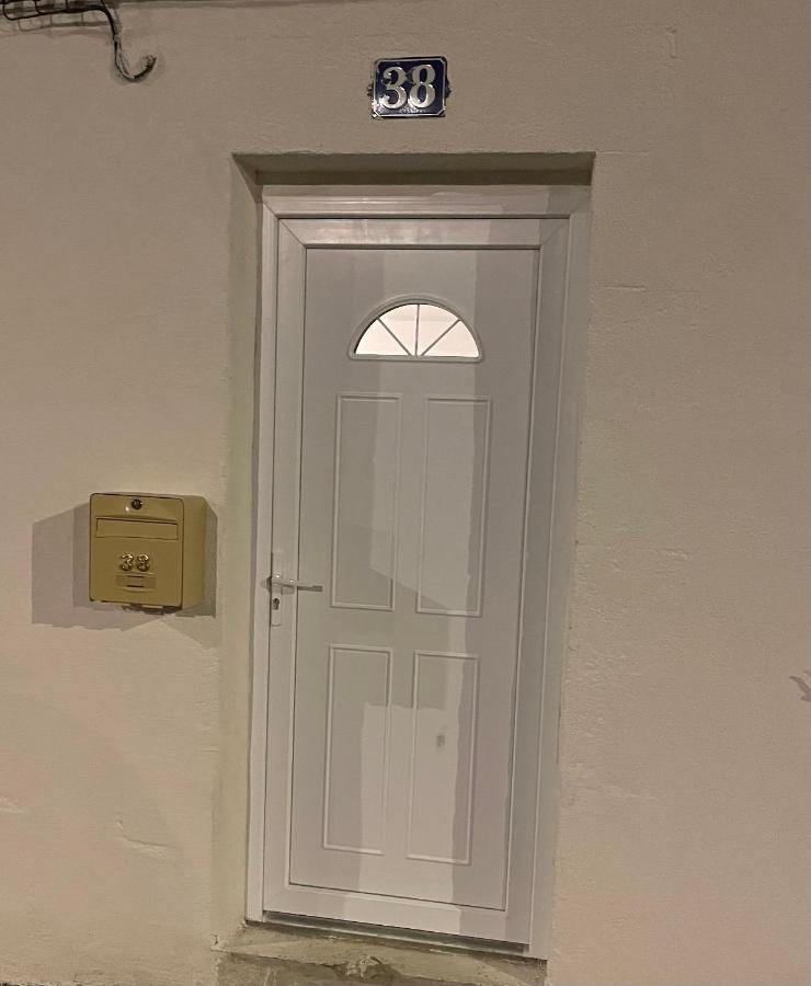Maison Meublee Avec Parking Moulins  Luaran gambar